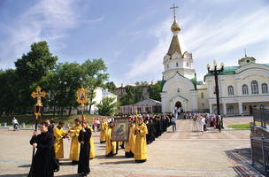 Торжественное шествие на освящение иконы 24 июня 2010 года. Хабаровск