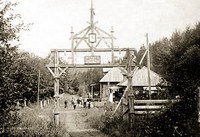 Вход на курорт  «Аннинские воды».  1932