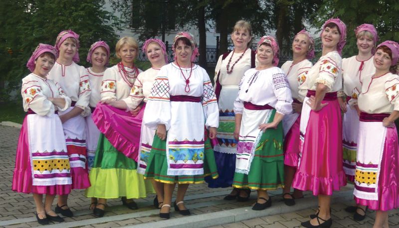 Ансамбль танца «Круг друзей», активный участник фестиваля  «Мы – россияне»