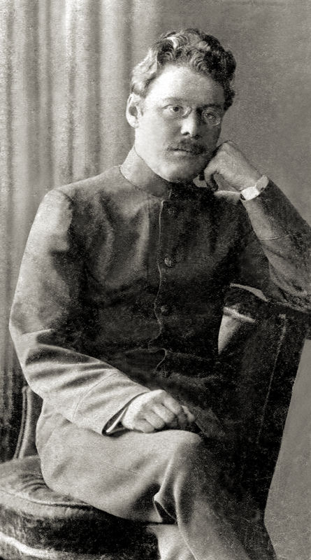 Николай Симонович Коренев – студент Томского императорского университета. Томск, 1910-е гг.