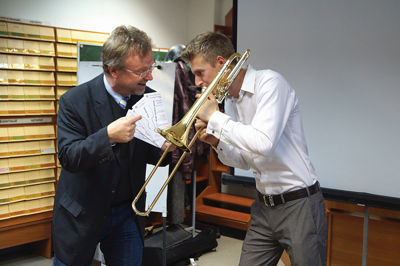 В 2013 году состоялся сольный концерт и мастер-класс Микаэла Рудольфссона (тромбон, Ганновер – Стокгольм)