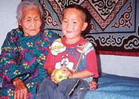 Бабушка Индяка с внуком Степаном