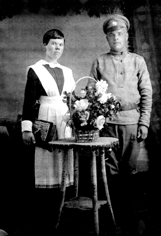 Руденко Е.М. с братом Сергеем. 1915