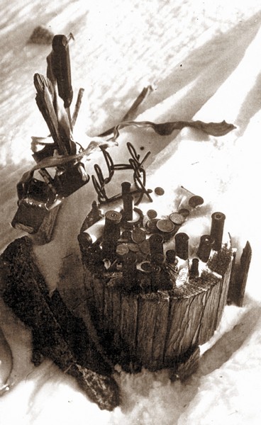 «Дары» на перевале Казенном. 	Фото из фондов ХККМ им. Н.И. Гродекова