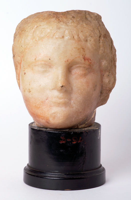 Голова мальчика. 30 год до н. э. – III век  11,6 х 10,7 х 11,1. ДВХМ. Пост. в 1931 г. из Эрмитажа