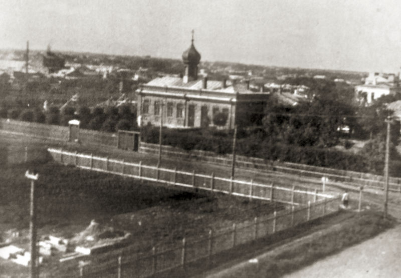 Храм святых верховных апостолов Петра и Павла в новом городе в Харбине. 1920-е