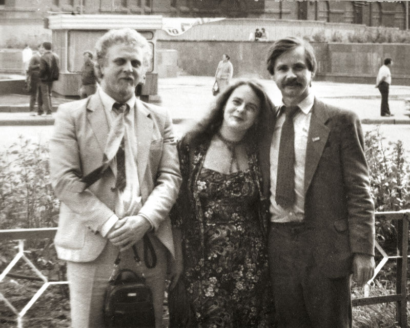 Три поэта – Валерий Черкесов, Ирина Евса, Владимир Молчанов. 1980-е