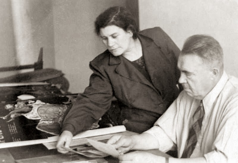 Вс. Н. Иванов с женой М.И. Букреевой. 1950-е