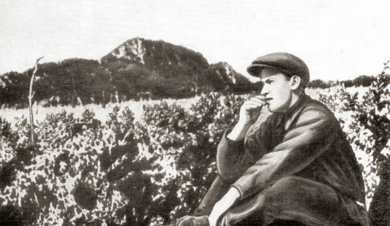 А. Фадеев в родном краю. 1934